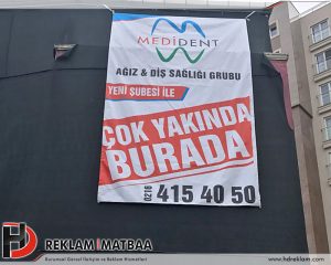 Medident Çok Yakında Afişi