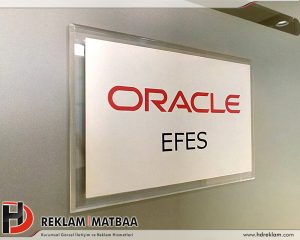 Oracle Pleksi Paslanmaz Kapı İsimliği
